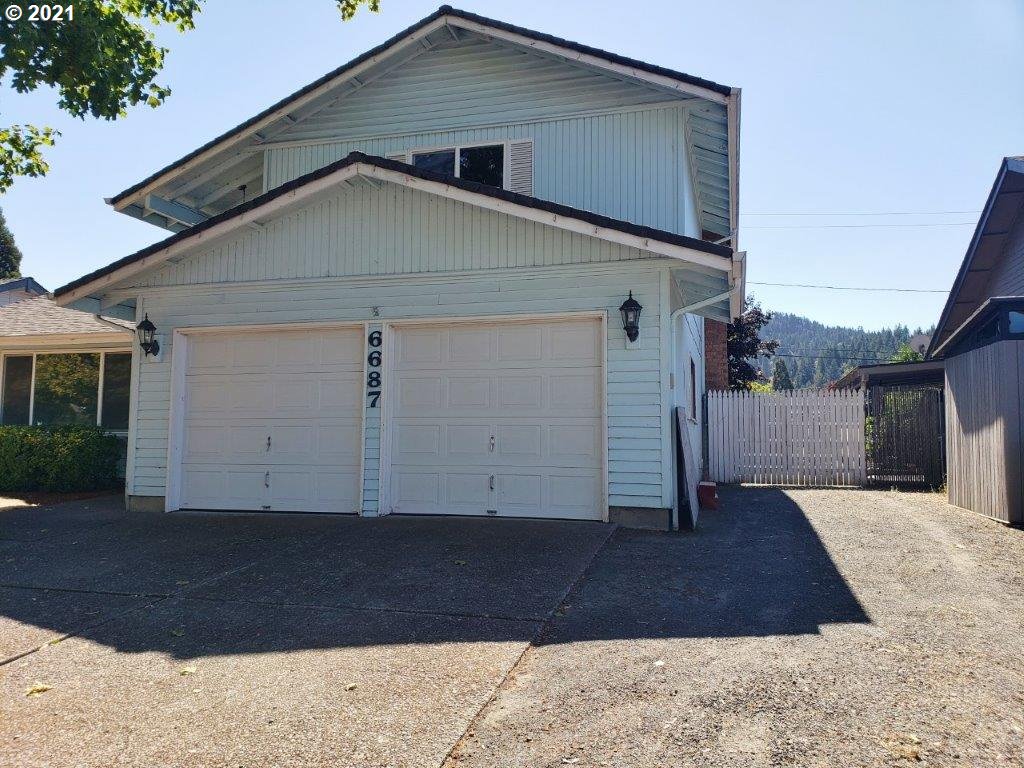 6687 B Street Springfield, OR 97478 - Photo 2 of 18