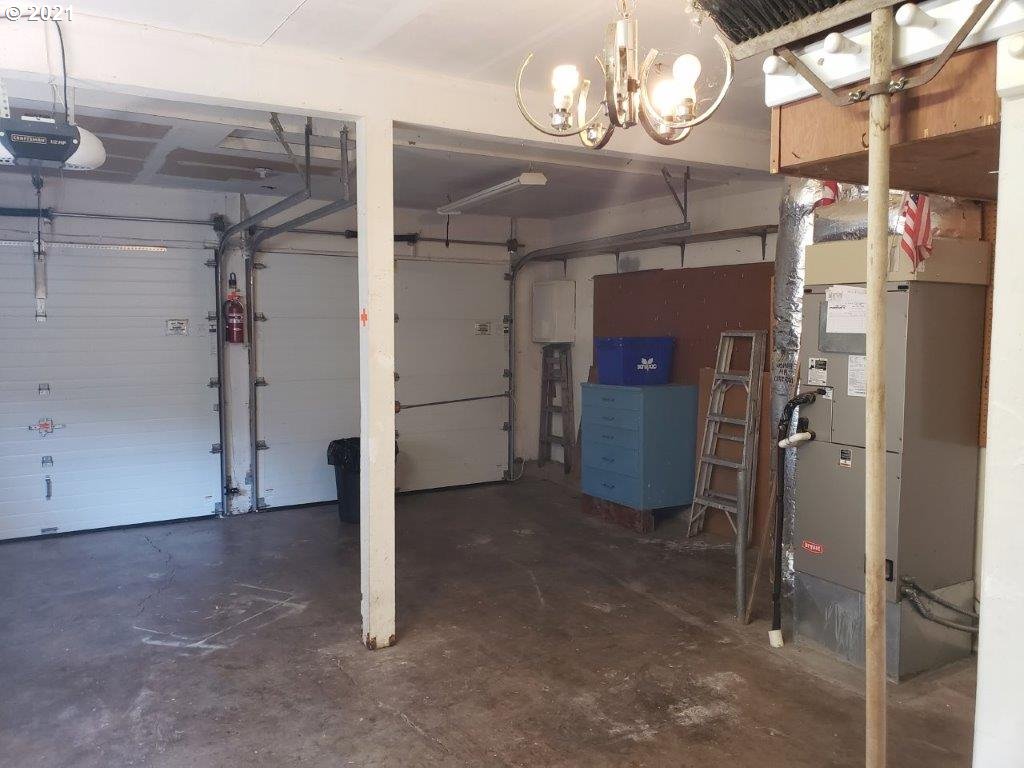 6687 B Street Springfield, OR 97478 - Photo 15 of 18