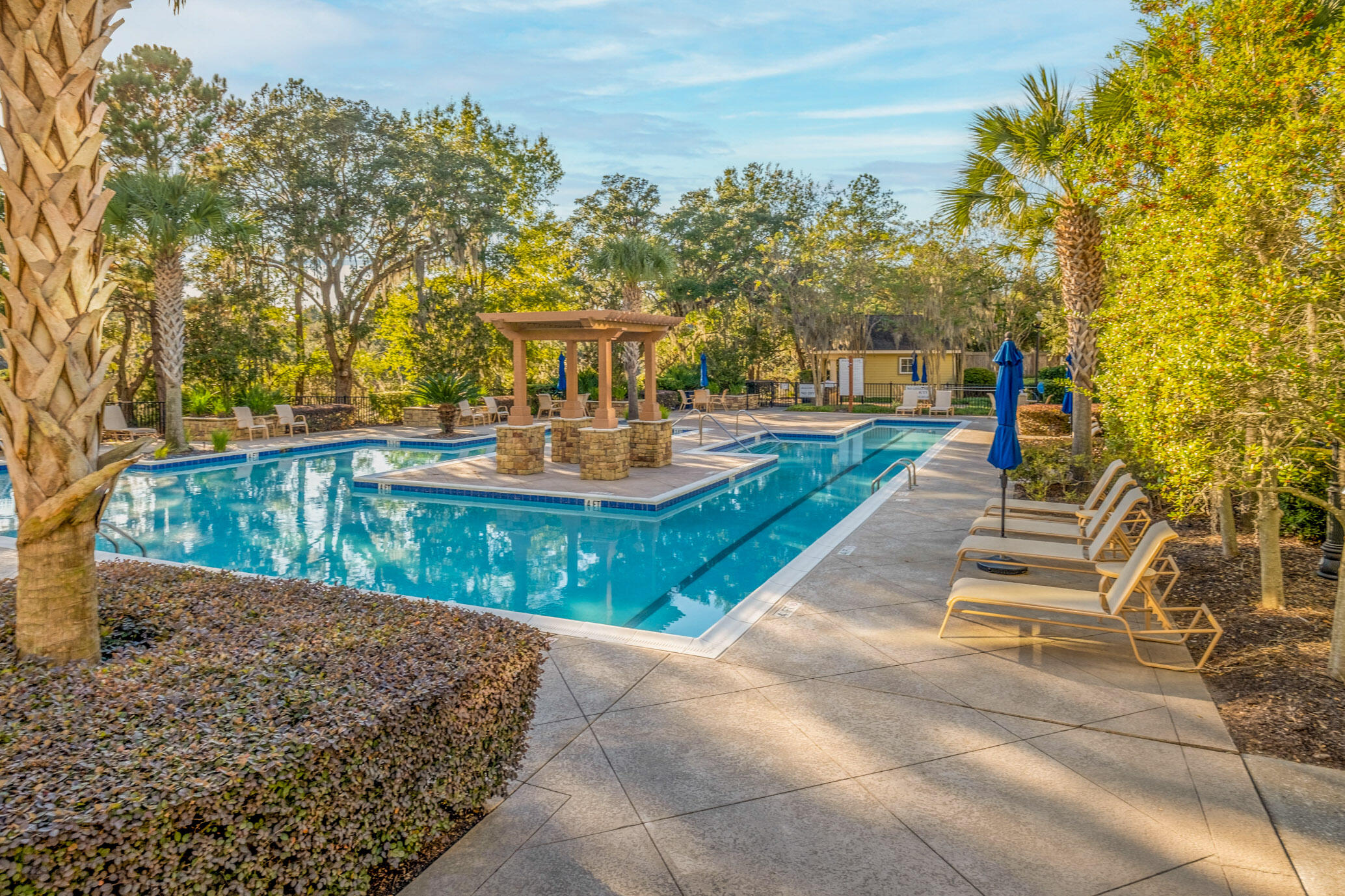 125 Pier View Street, Unit 105 Charleston, SC 29492 - Photo 29 of 35 32