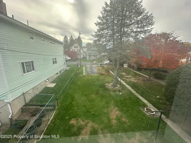 $850 | 1906 Farr Street, Unit 2, Scranton, PA 18504