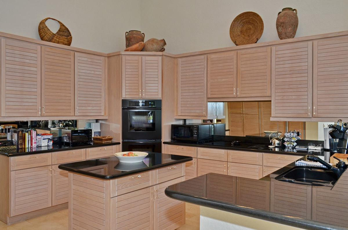 6845 Queenferry Circle Boca Raton, FL 33496 - Photo 8 of 24 kitchen_1200