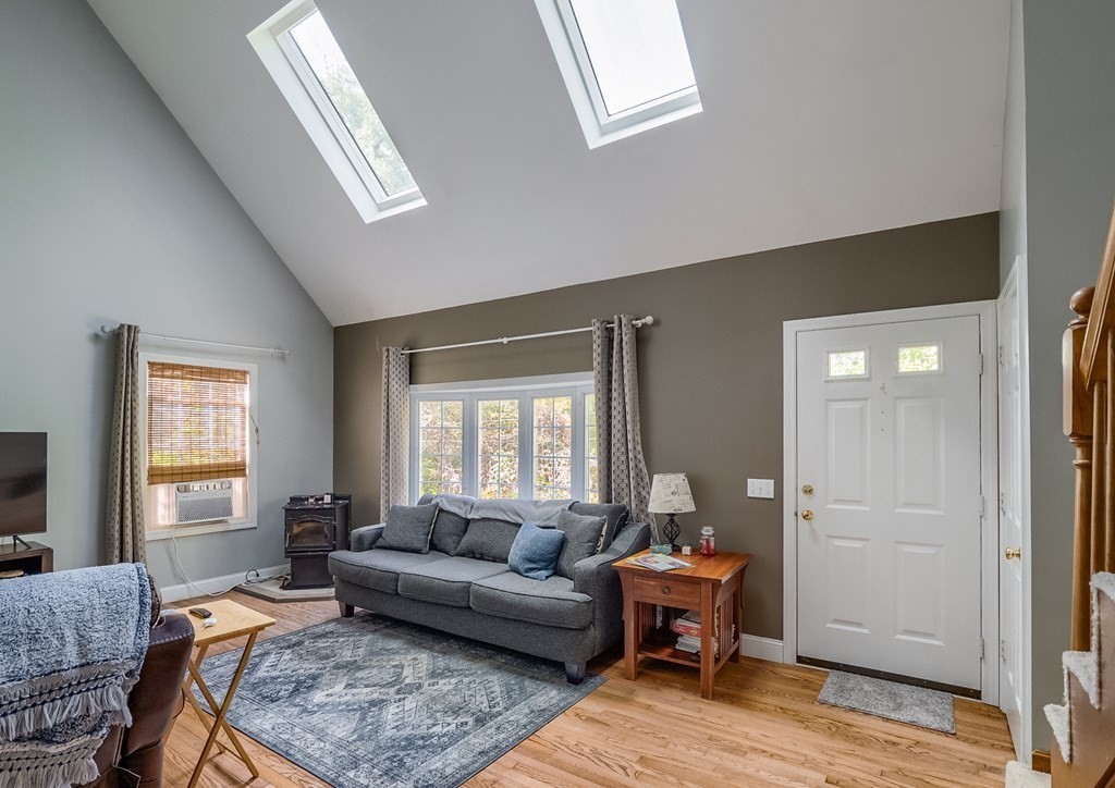 782 Bailey Road Holden, MA 01520 - Photo 9 of 31 Gallery Image 9