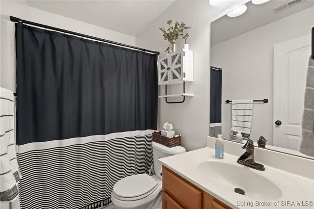 $310,000 | 1008 Pioneer Lane, Greenville, IN 47124