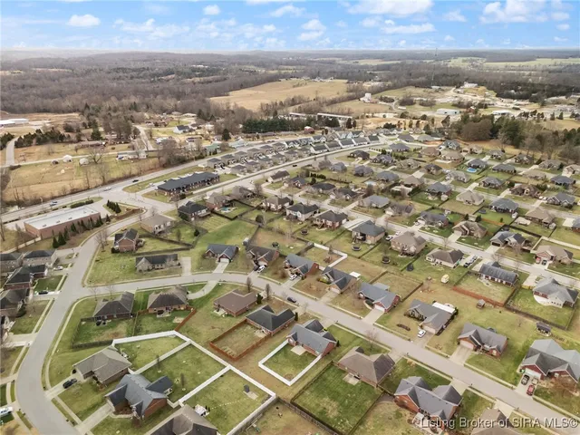 $310,000 | 1008 Pioneer Lane, Greenville, IN 47124