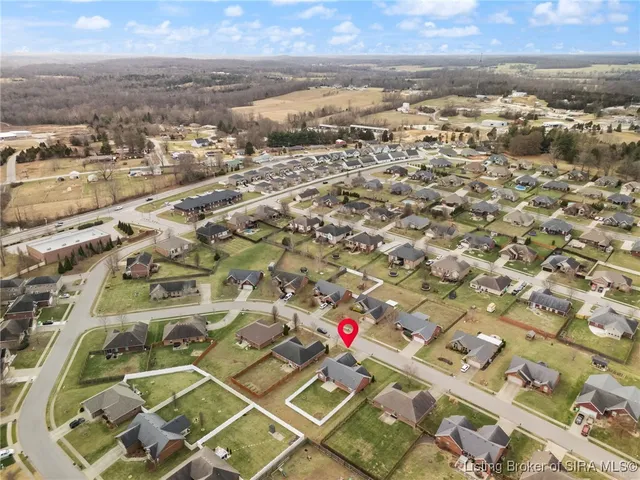 $310,000 | 1008 Pioneer Lane, Greenville, IN 47124