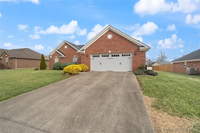 $310,000 | 1008 Pioneer Lane, Greenville, IN 47124