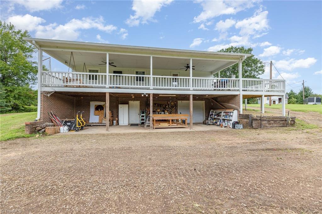 368 Manuel Road Mayodan, NC 27027 - Photo 5 of 23 Gallery Image 5