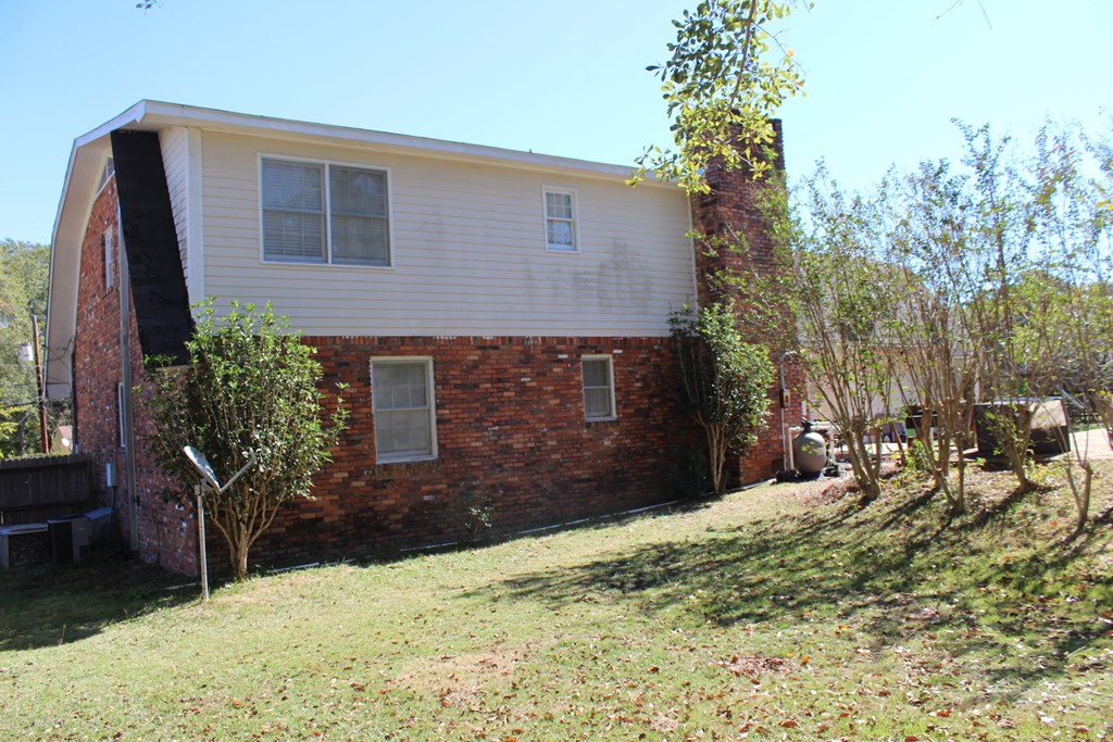 1111 Deerpath Road Dothan, AL 36303 - Photo 4 of 7