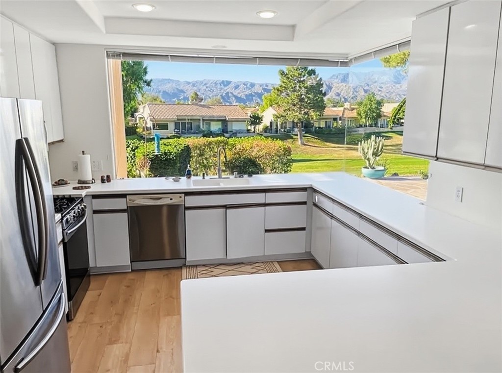 45 Pebble Beach Drive Rancho Mirage, CA 92270 - Photo 7 of 22