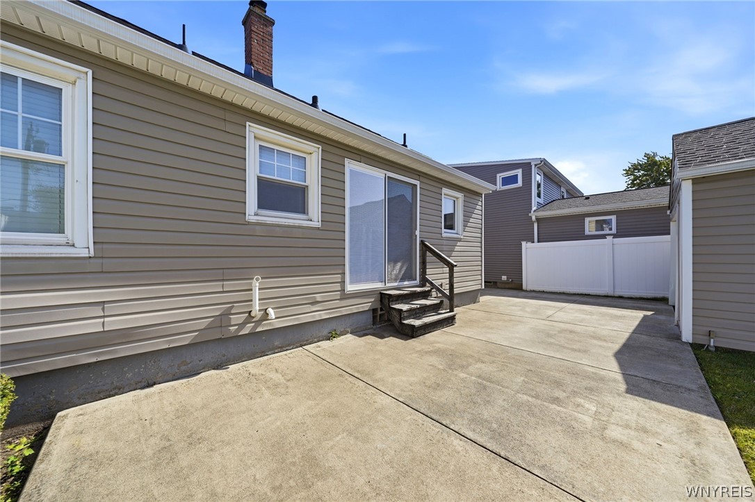 212 Treadwell Road Tonawanda, NY 14150 - Photo 33 of 39