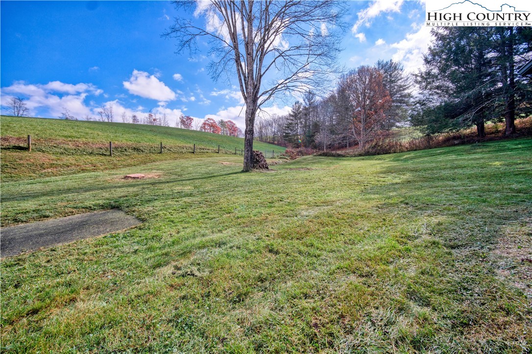 520 Albert Phipps Road Crumpler, NC 28617 - Photo 38 of 45 Gallery Image 38