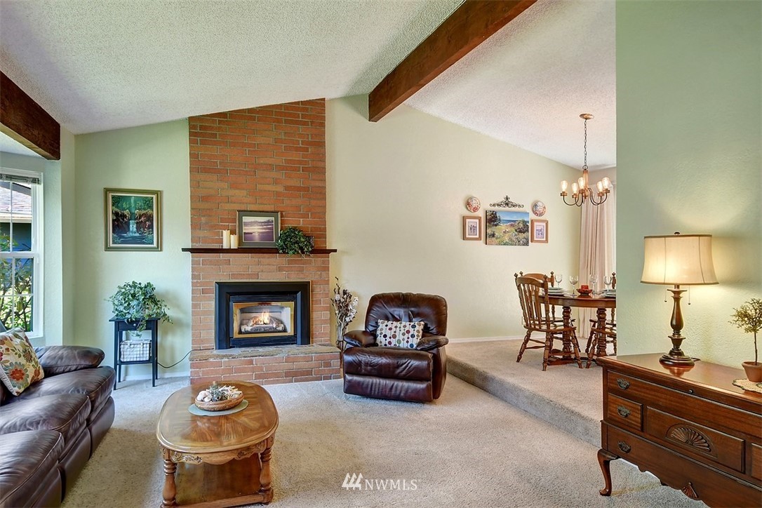 2326 177th Street Southeast Bothell, WA 98012 - Photo 3 of 18
