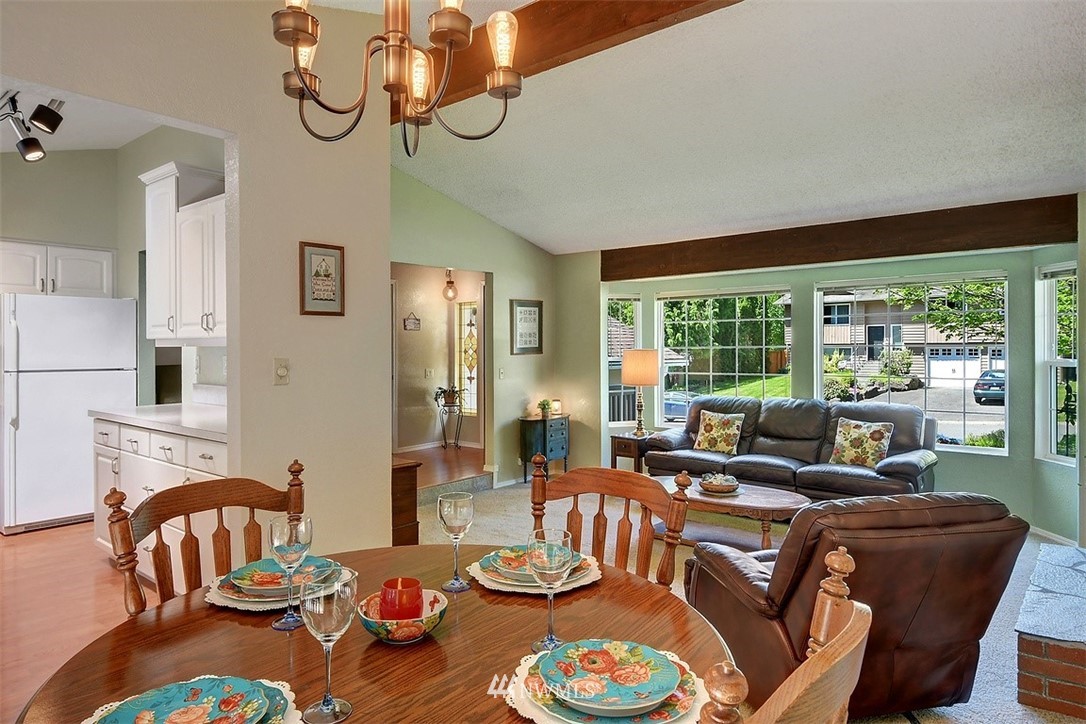 2326 177th Street Southeast Bothell, WA 98012 - Photo 4 of 18
