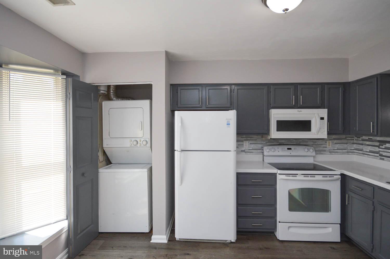 14902 London Lane Bowie, MD 20715 - Photo 4 of 35