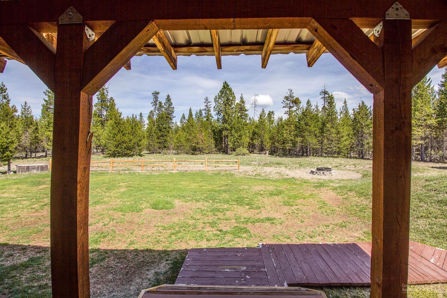 54886 Huntington Road Bend, OR 97707 - Photo 5 of 21 Additional Photo