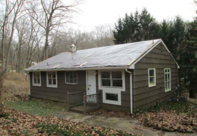 115 Valley Road Wexford, PA 15090 - Photo 2 of 24 Gallery Image 2