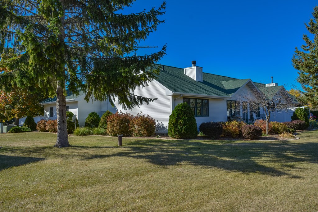7842 Eames Farm Road, Unit X2 Egg Harbor, WI 54209 - Photo 28 of 40
