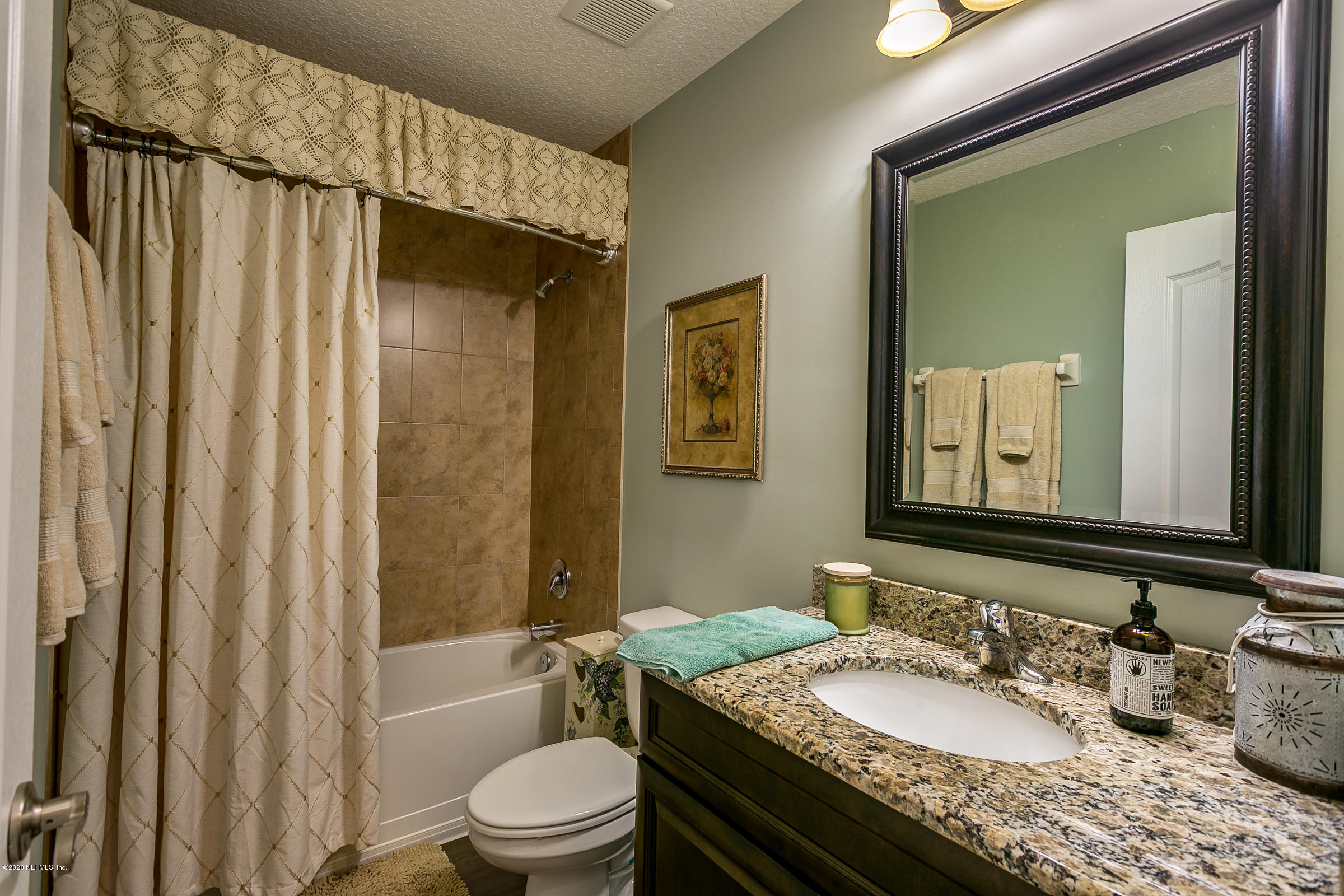 13160 Caldwell Road Jacksonville, FL 32226 - Photo 23 of 53 23-Bathroom 2