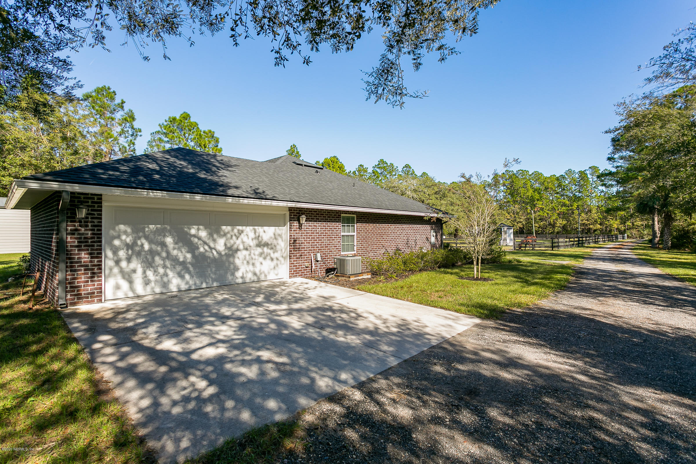 13160 Caldwell Road Jacksonville, FL 32226 - Photo 34 of 53 34-Garage Entry