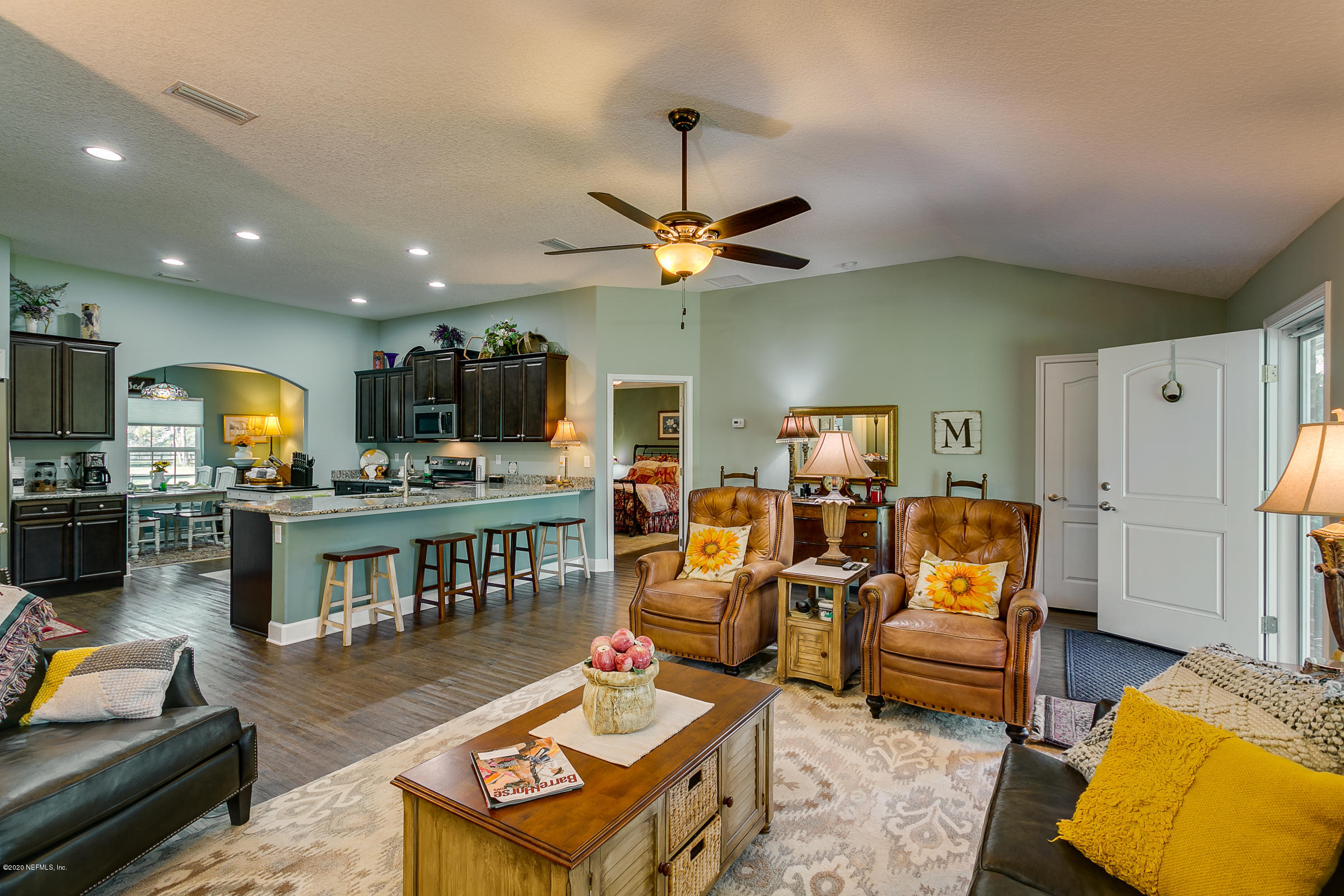 13160 Caldwell Road Jacksonville, FL 32226 - Photo 9 of 53 9-Family Room View 2