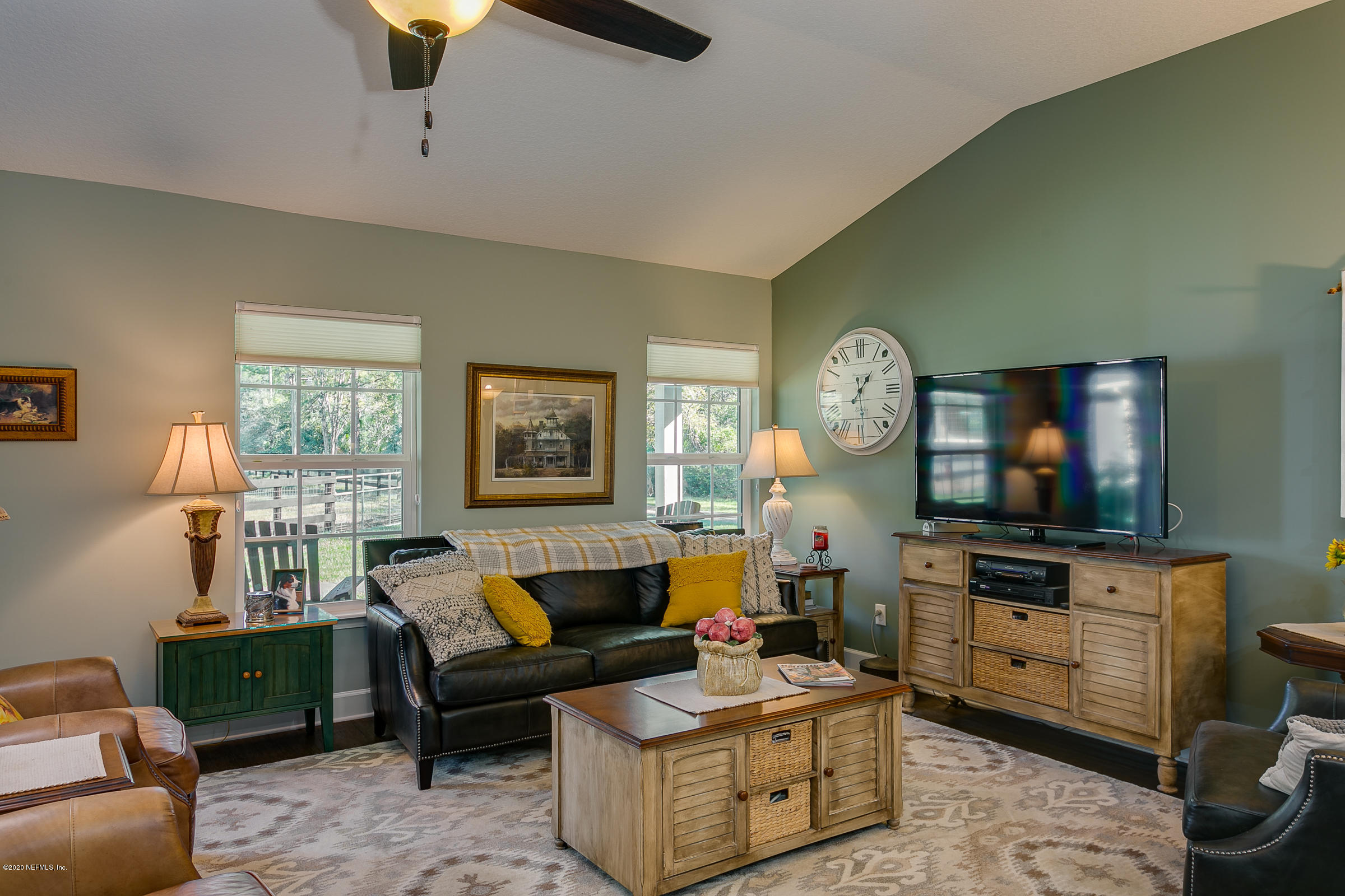 13160 Caldwell Road Jacksonville, FL 32226 - Photo 10 of 53 10-Family Room View 1