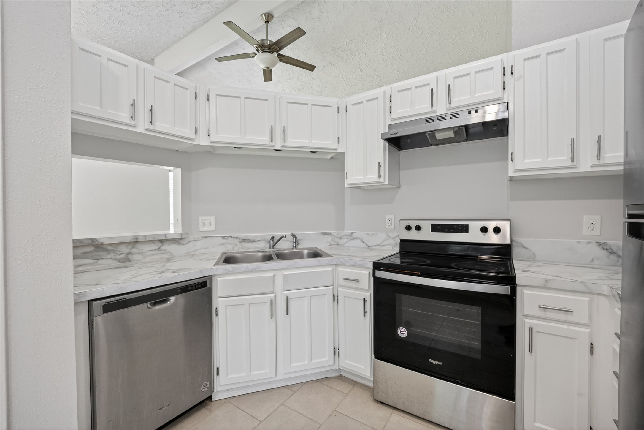 4714 Bridgeview Lane Spring, TX 77388 - Photo 13 of 19