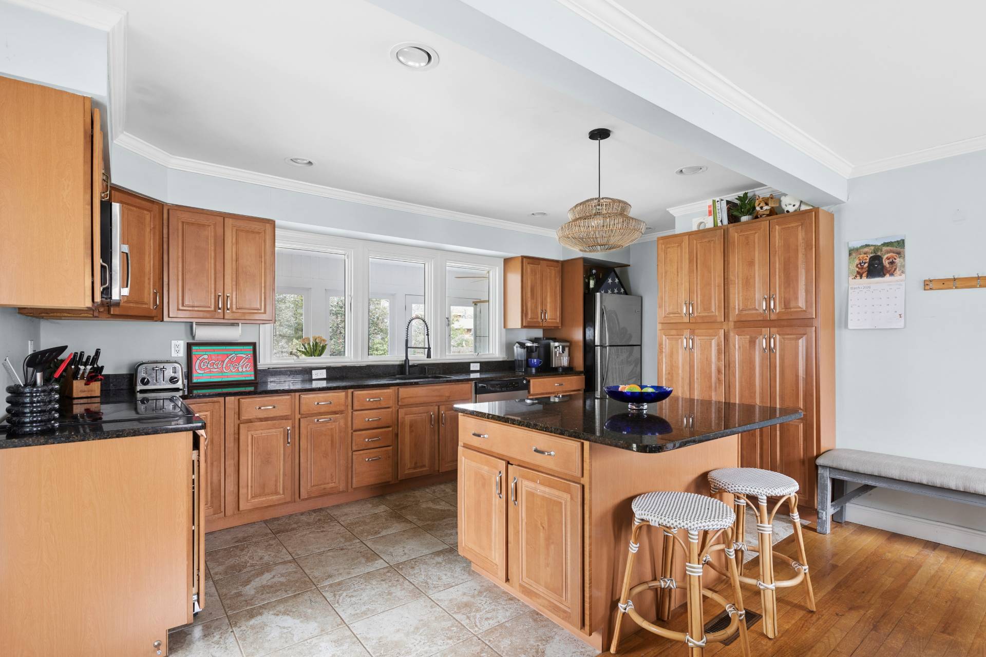 687 Accabonac Road East Hampton, NY 11937 - Photo 5 of 17