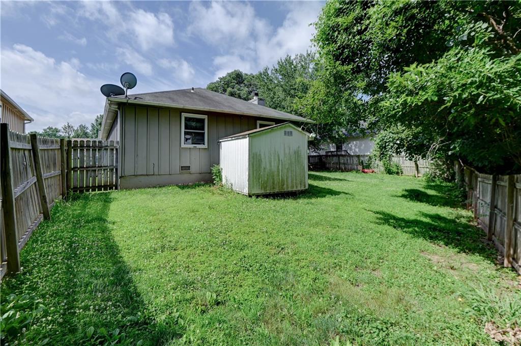 18008 East Whitney Road South Independence, MO 64057 - Photo 26 of 35