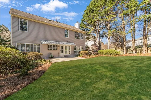 $689,000 | 120 Lyndhurst Court, Roswell, GA 30075