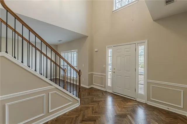 $689,000 | 120 Lyndhurst Court, Roswell, GA 30075