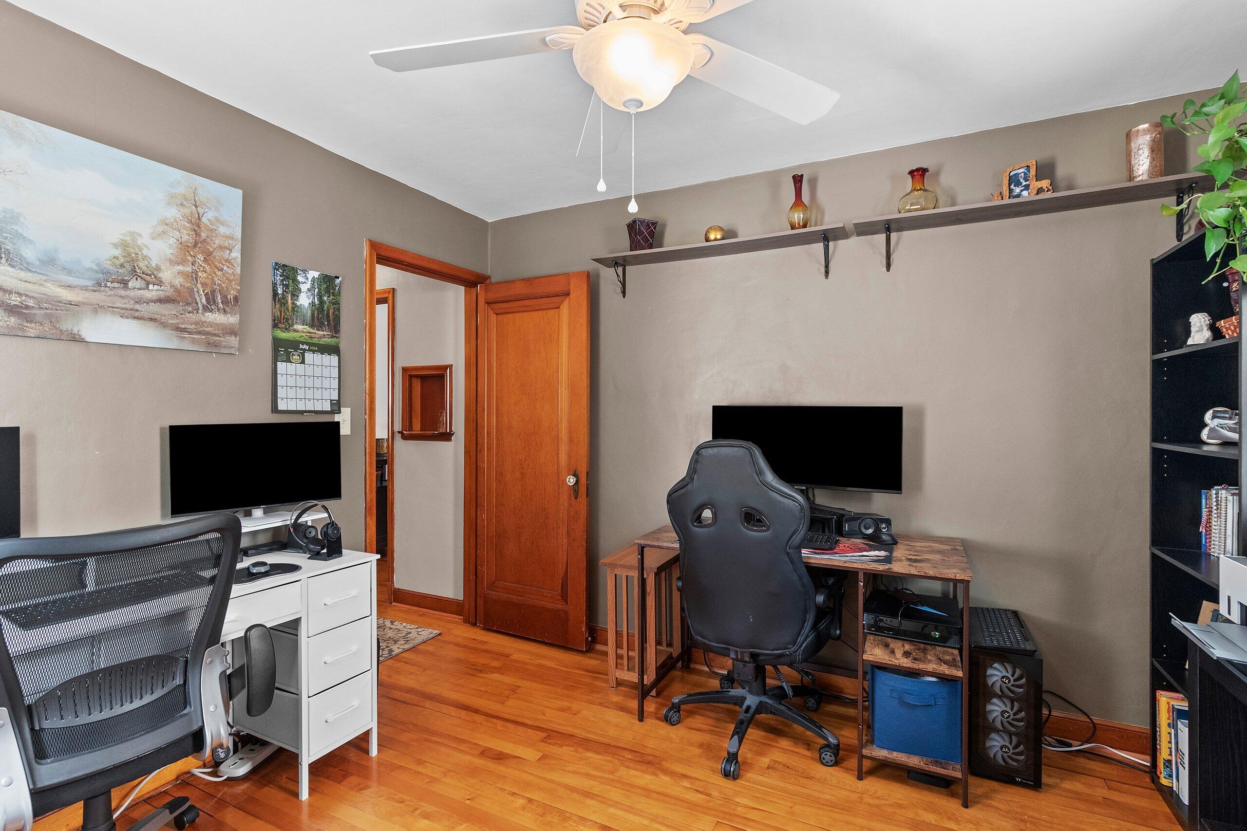 1710 24th Street Two Rivers, WI 54241 - Photo 36 of 50 049-171024thStreet-TwoRivers-WI-54241-SM