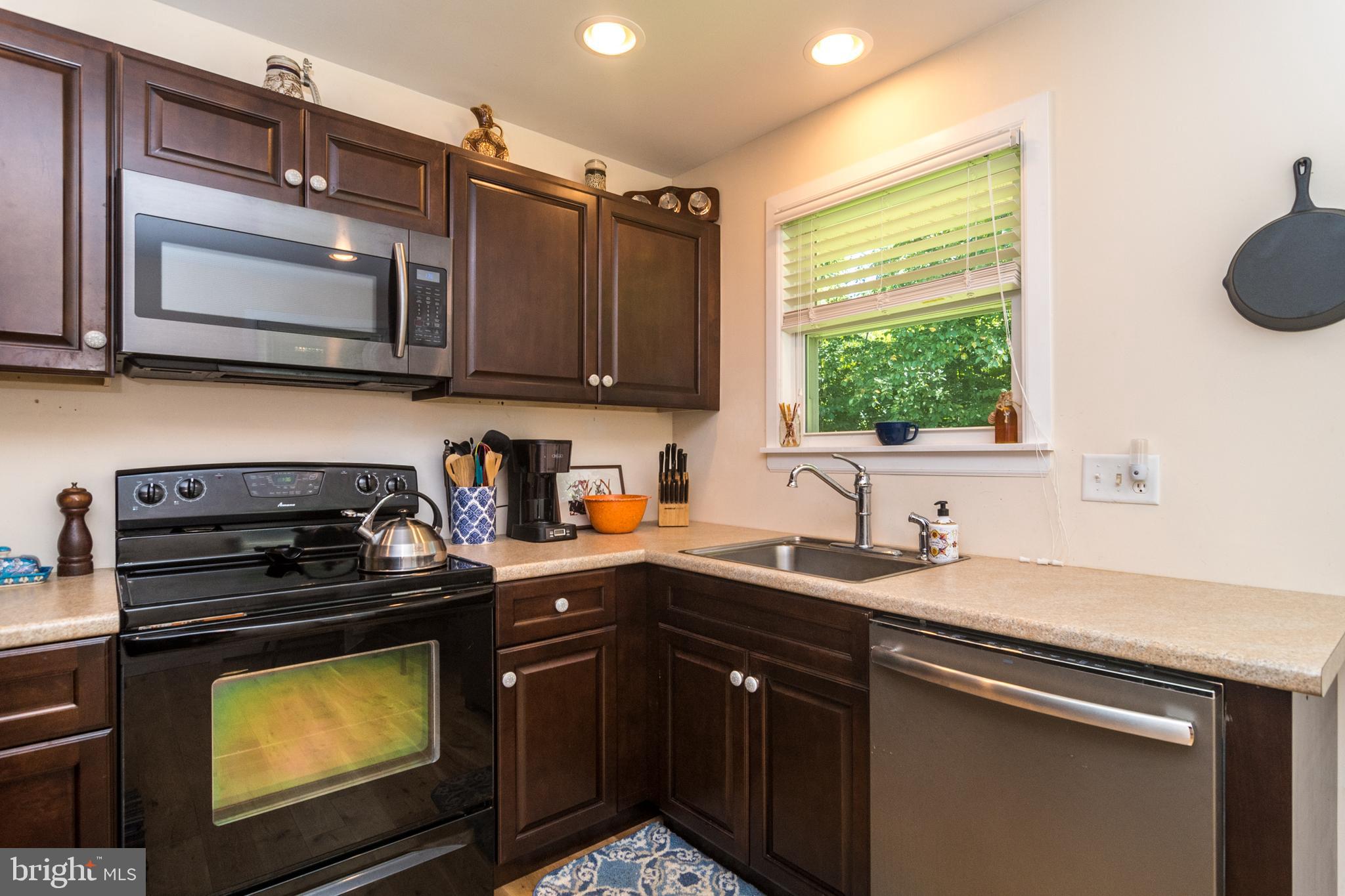 1495 Cocalico Road Birdsboro, PA 19508 - Photo 10 of 40 Kitchen
