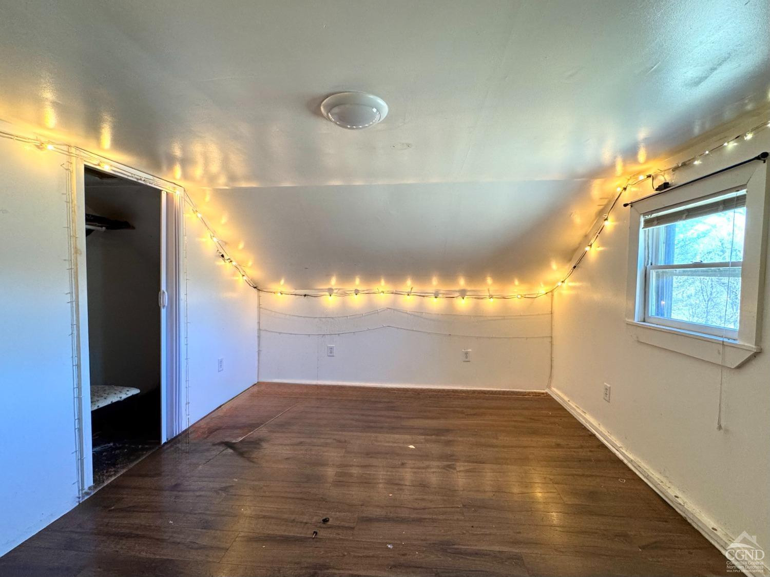 357 Highway 385 Athens, NY 12414 - Photo 17 of 22 a view of empty room with wooden floor