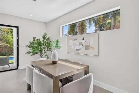 $1,525,000 | 910 Southeast 13th Street, Fort Lauderdale, FL 33316