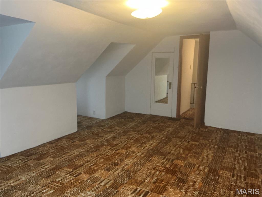 211 Edgar Street Gillespie, IL 62033 - Photo 8 of 10