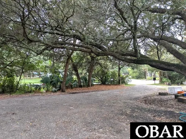 $740,000 | 11 Trent Road, Unit 4 & 1, Ocracoke, NC 27960