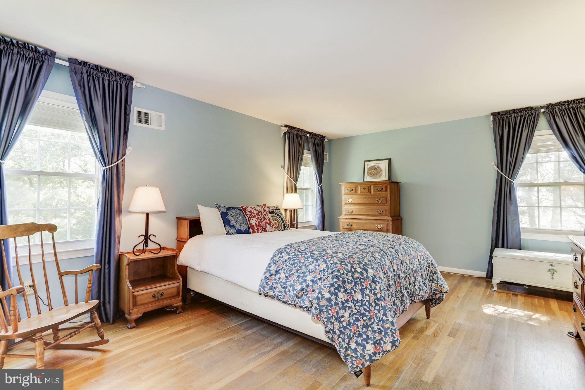 13838 Turnmore Road Silver Spring, MD 20906 - Photo 11 of 22 Bath (Master)