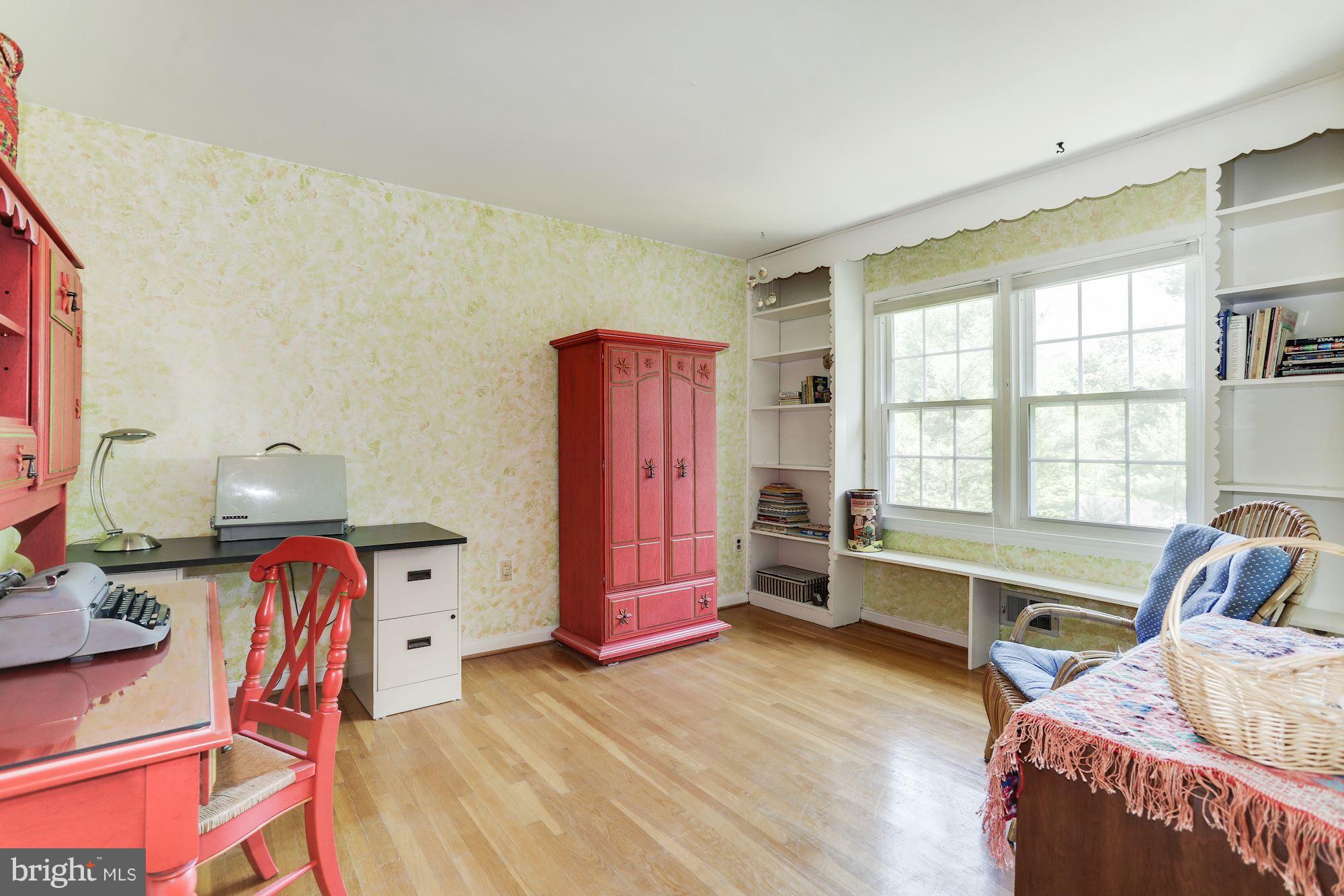 13838 Turnmore Road Silver Spring, MD 20906 - Photo 18 of 22 Bedroom