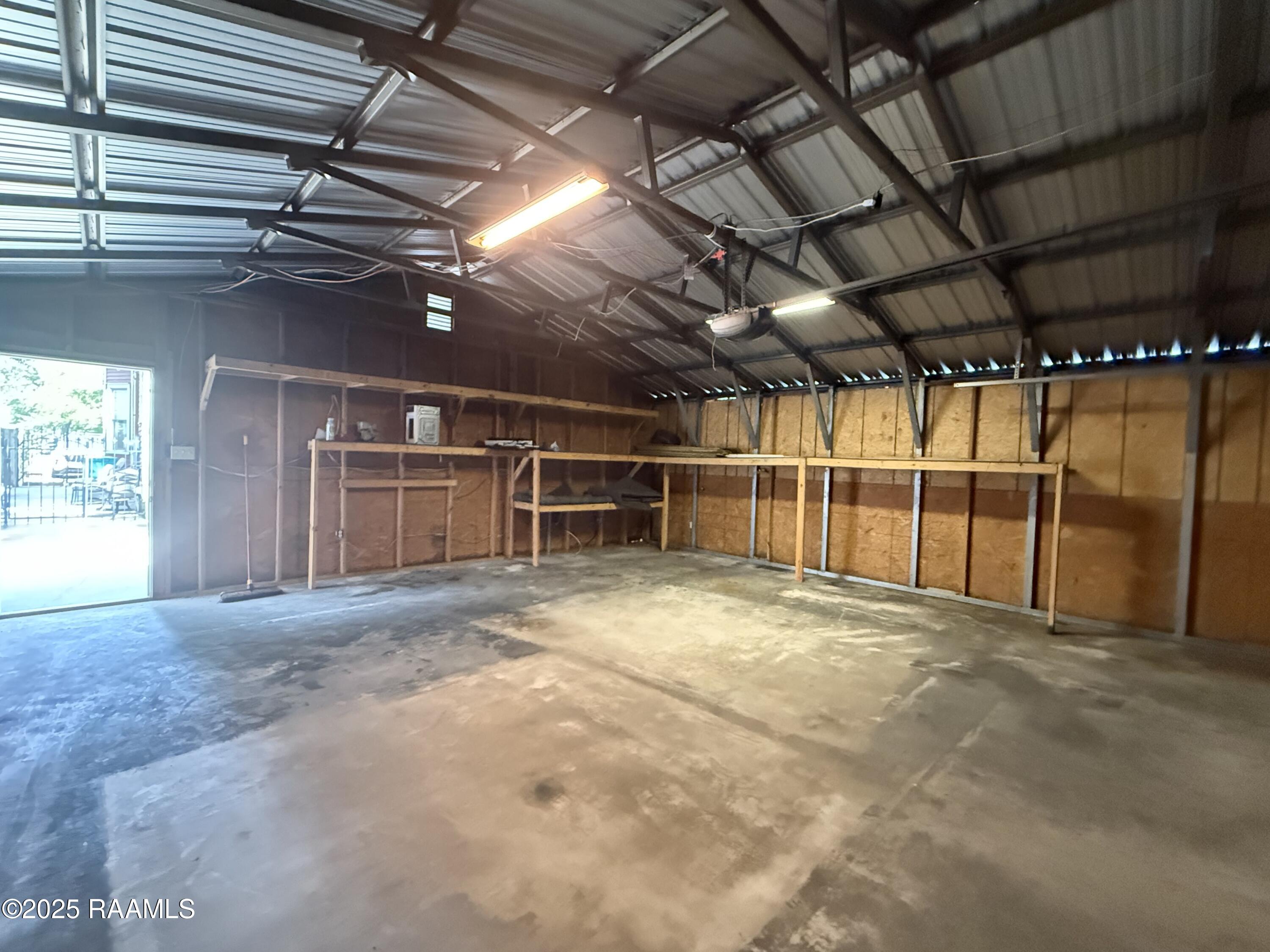 121 North 9th Street Eunice, LA 70535 - Photo 22 of 28 garage interior 2