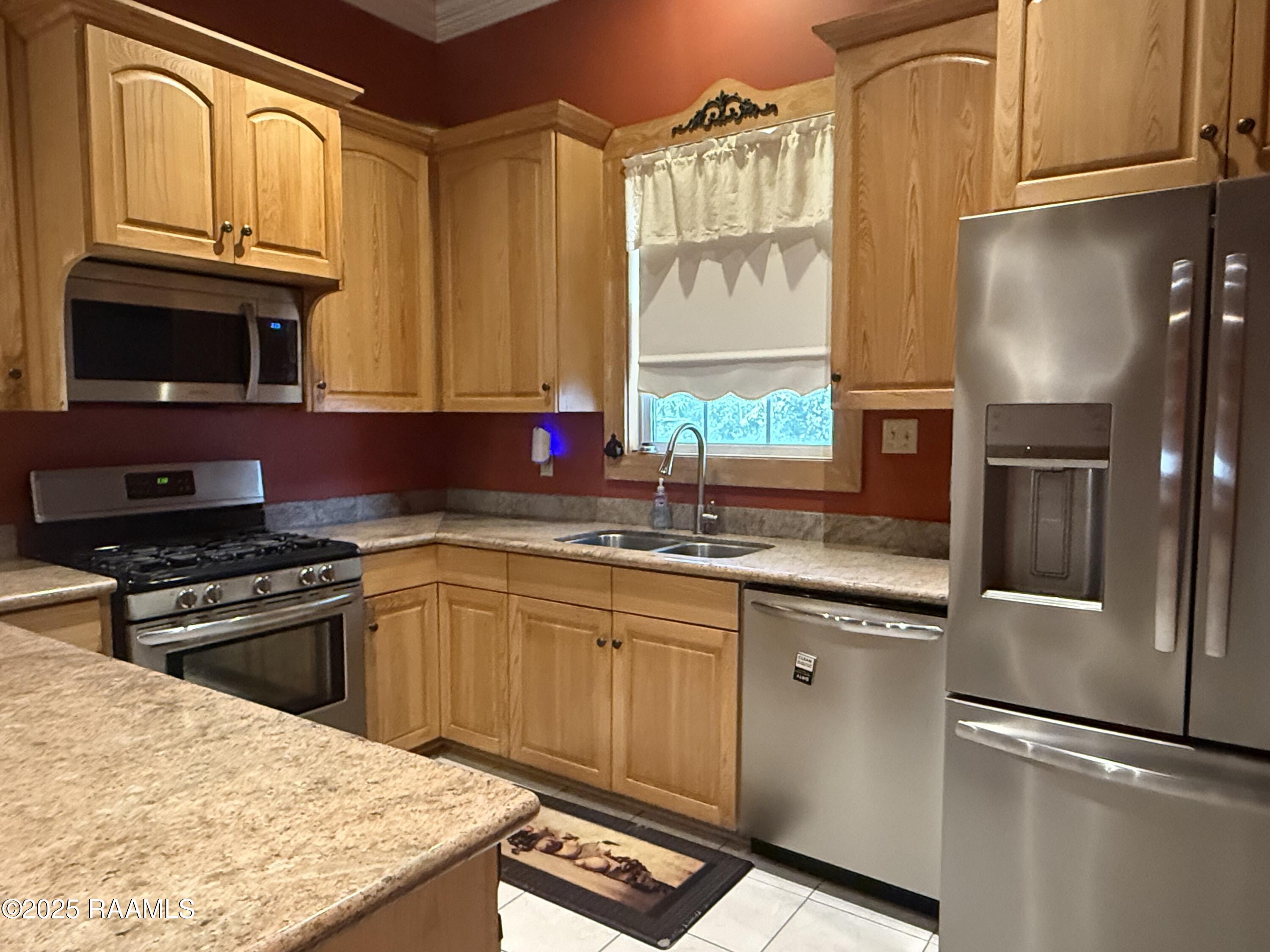 121 North 9th Street Eunice, LA 70535 - Photo 8 of 28 kitchen