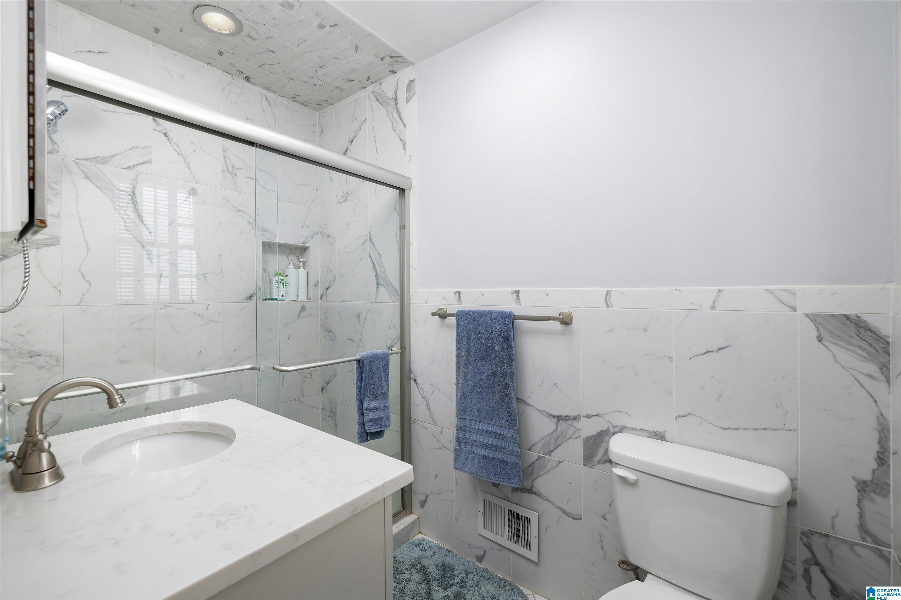 3871 Spring Valley Road Birmingham, AL 35223 - Photo 35 of 62