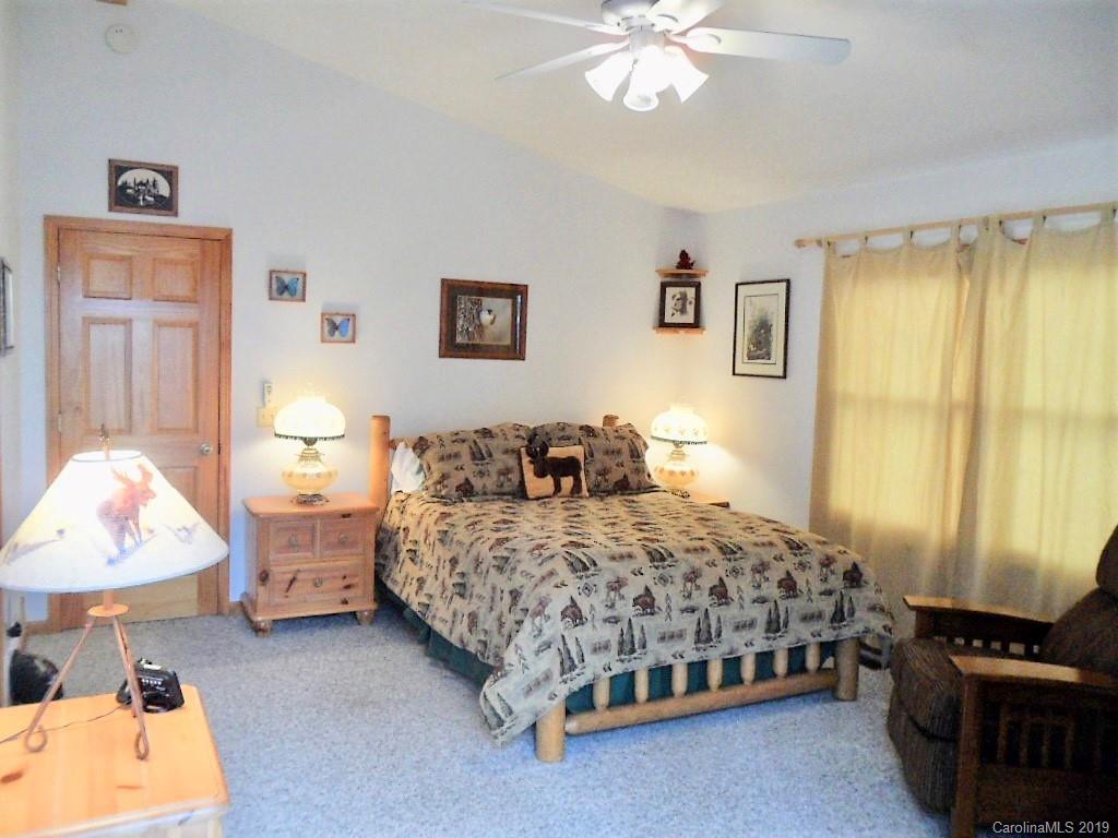 138 Hawk Nest Road Maggie Valley, NC 28751 - Photo 18 of 32 Gallery Image 18