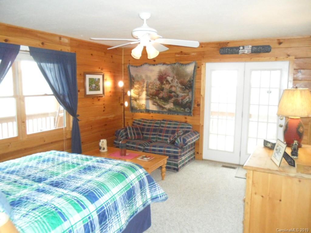 138 Hawk Nest Road Maggie Valley, NC 28751 - Photo 10 of 32 Gallery Image 10