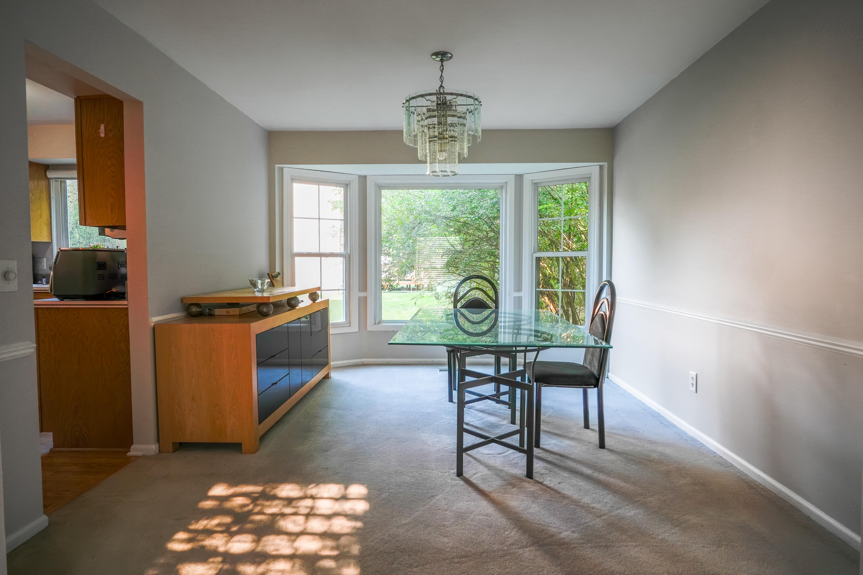 2411 Weathervane Road West Bloomfield, MI 48324 - Photo 9 of 26 Dining Room 1