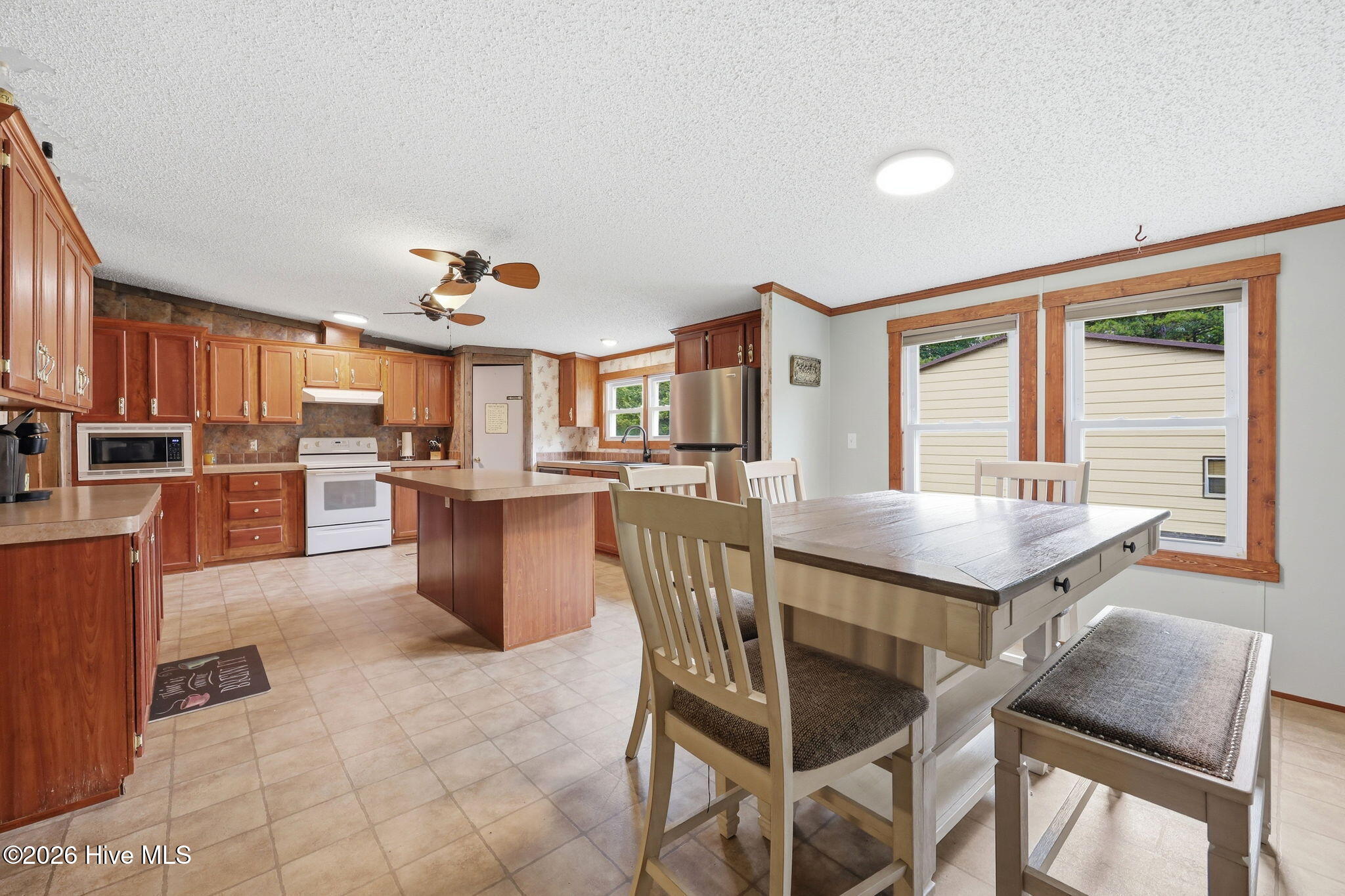 157 Hall Road Newport, NC 28570 - Photo 13 of 46 28-web-or-mls-IMG_7823