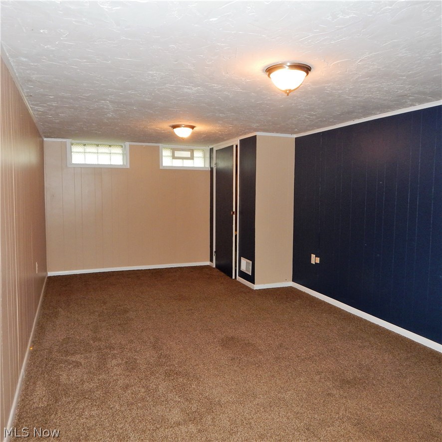 1225 Dorsh Road Cleveland, OH 44121 - Photo 27 of 29 Lower level rec room