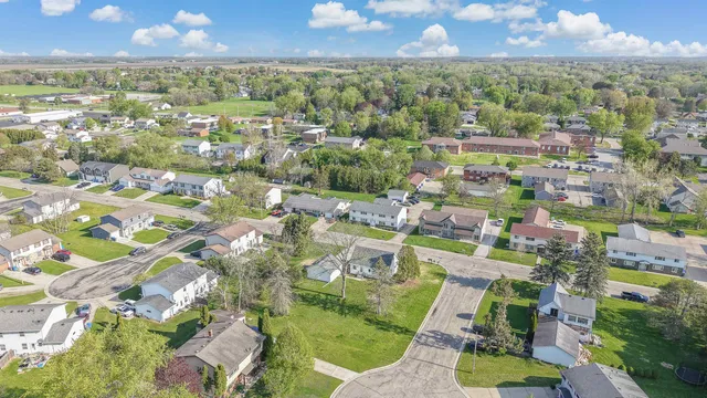 $44,900 | 206 Derby Lane, Watertown, WI 53094