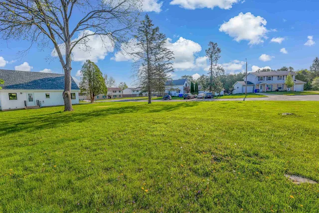 $44,900 | 206 Derby Lane, Watertown, WI 53094