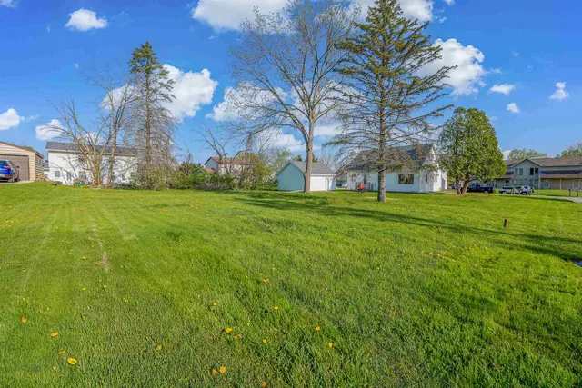 $44,900 | 206 Derby Lane, Watertown, WI 53094