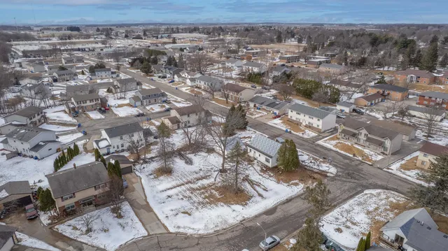 $44,900 | 206 Derby Lane, Watertown, WI 53094